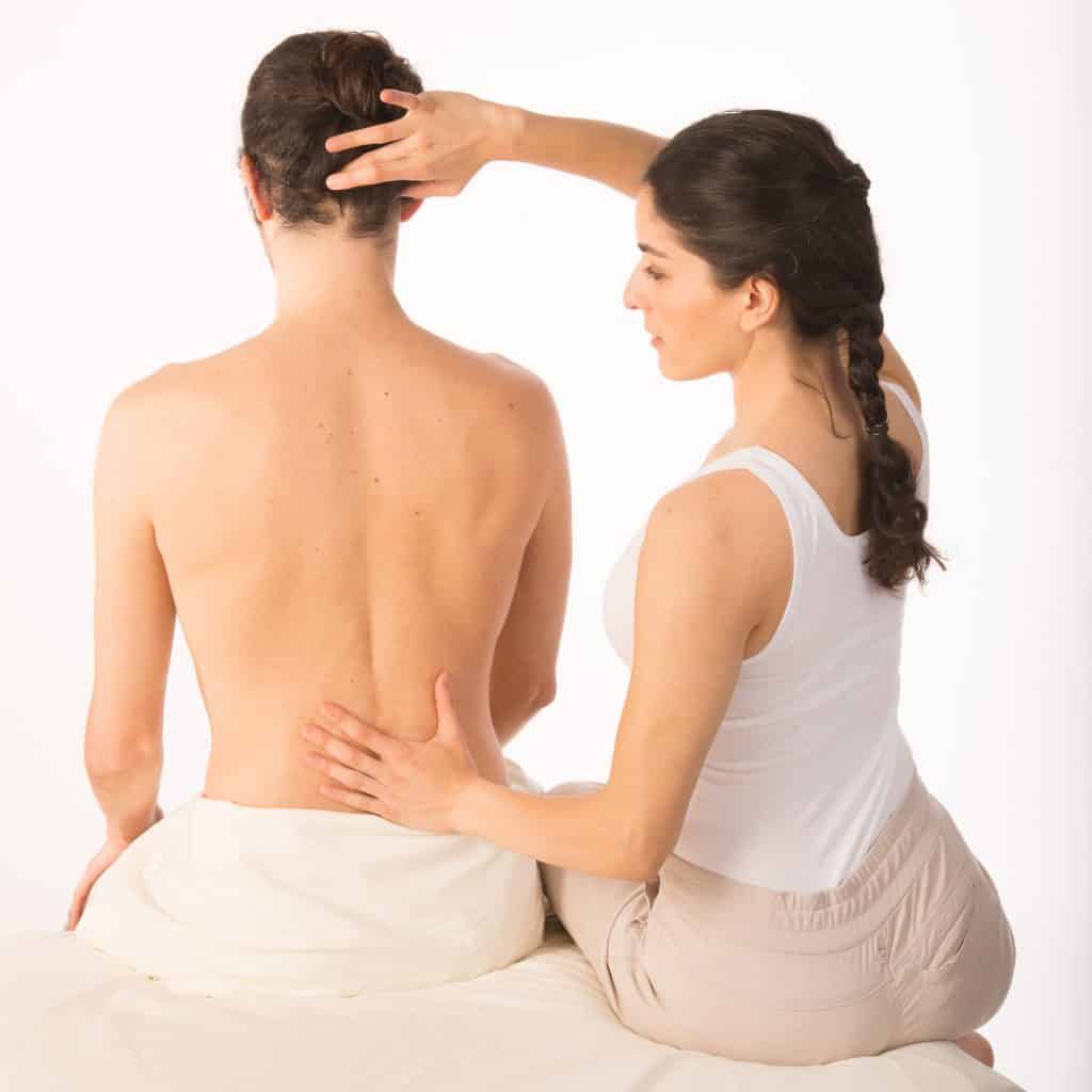 Reduce Neck Pain: Address The Shoulder Girdle — Vertical Body Rolfing